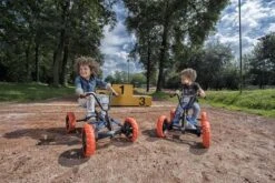 Coche De Pedales BERG Buzzy NITRO -Berg coche pedales berg buzzy nitro 12 ad l