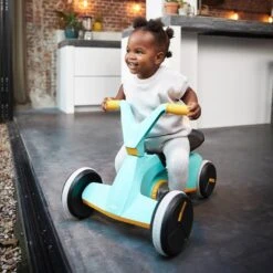 Correpasillos BERG GO Twirl Turquoise -Berg triciclo correpasillos 8715839085334 BERG GO Twirl Turquoise 1500x1500 m2 lr ad l